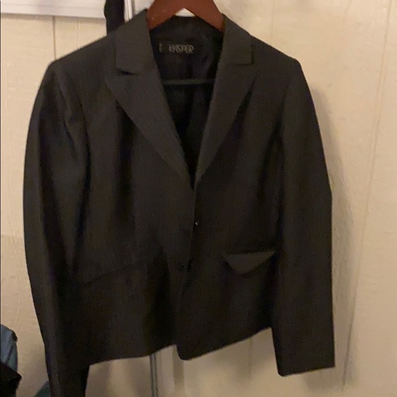 Jacket - Picture 2 of 4